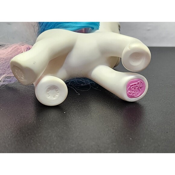 My Little Pony Crystal Princess G3 Precious Gem Long Fancy Hair 2005 White Jewel - Picture 5 of 6